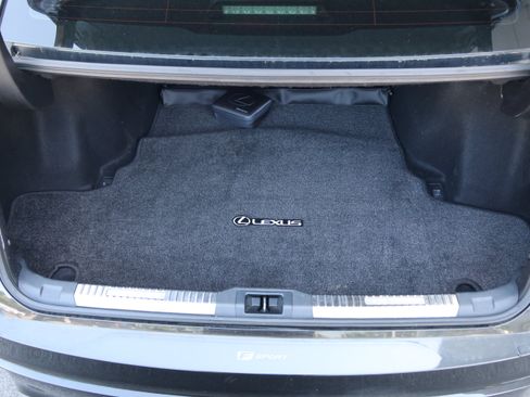 Used 2024 Lexus IS 350 F Sport RWD image 37