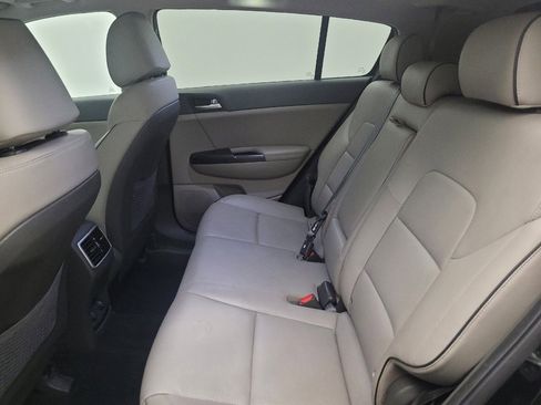 Used 2017 Kia Sportage EX w/ EX Technology Package image 18