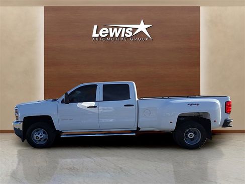 Used 2016 Chevrolet Silverado 3500 W/T image 2