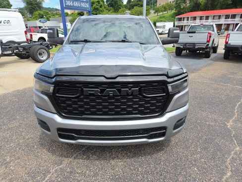 Used 2025 RAM 1500 Big Horn AWD/4WD image 11