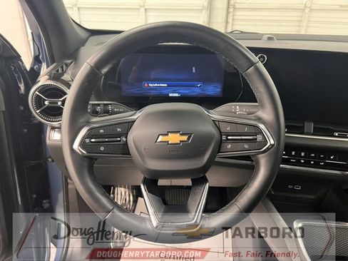 Used 2025 Chevrolet Equinox LT FWD image 41
