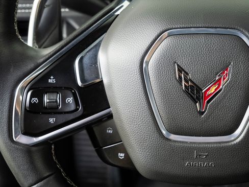 Used 2023 Chevrolet Corvette Stingray Coupe w/ Z51 Performance Package RWD image 10