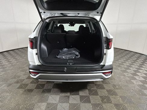 Used 2026 Hyundai Tucson SEL FWD image 27