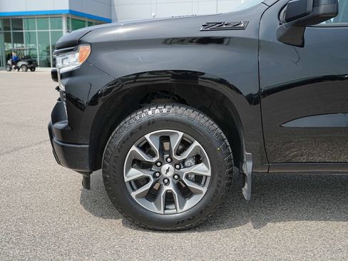 Used 2024 Chevrolet Silverado 1500 RST AWD/4WD image 11