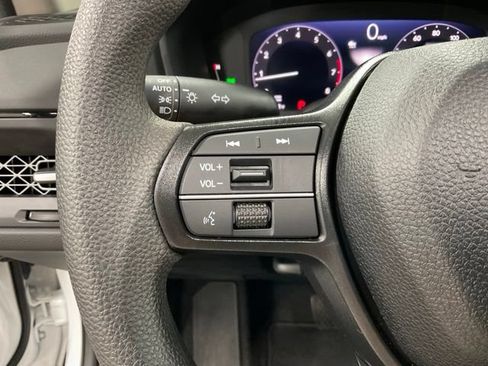 Used 2024 Honda Accord EX image 17