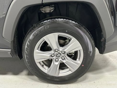 Used 2025 Toyota RAV4 XLE image 52