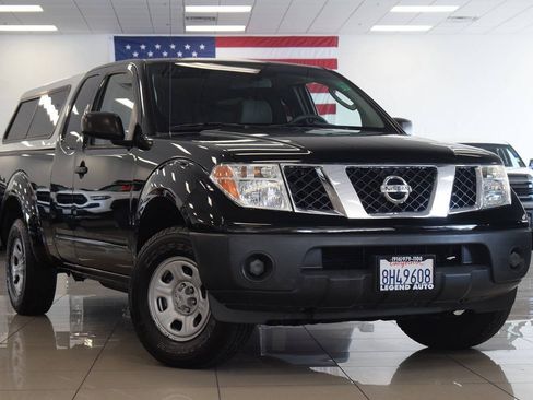 Used 2007 Nissan Frontier XE w/ Preferred Pkg RWD image 1