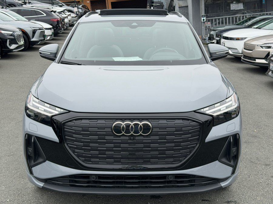 Used 2023 Audi Q4 e-tron Prestige w/ Black Optic Package AWD/4WD image 2