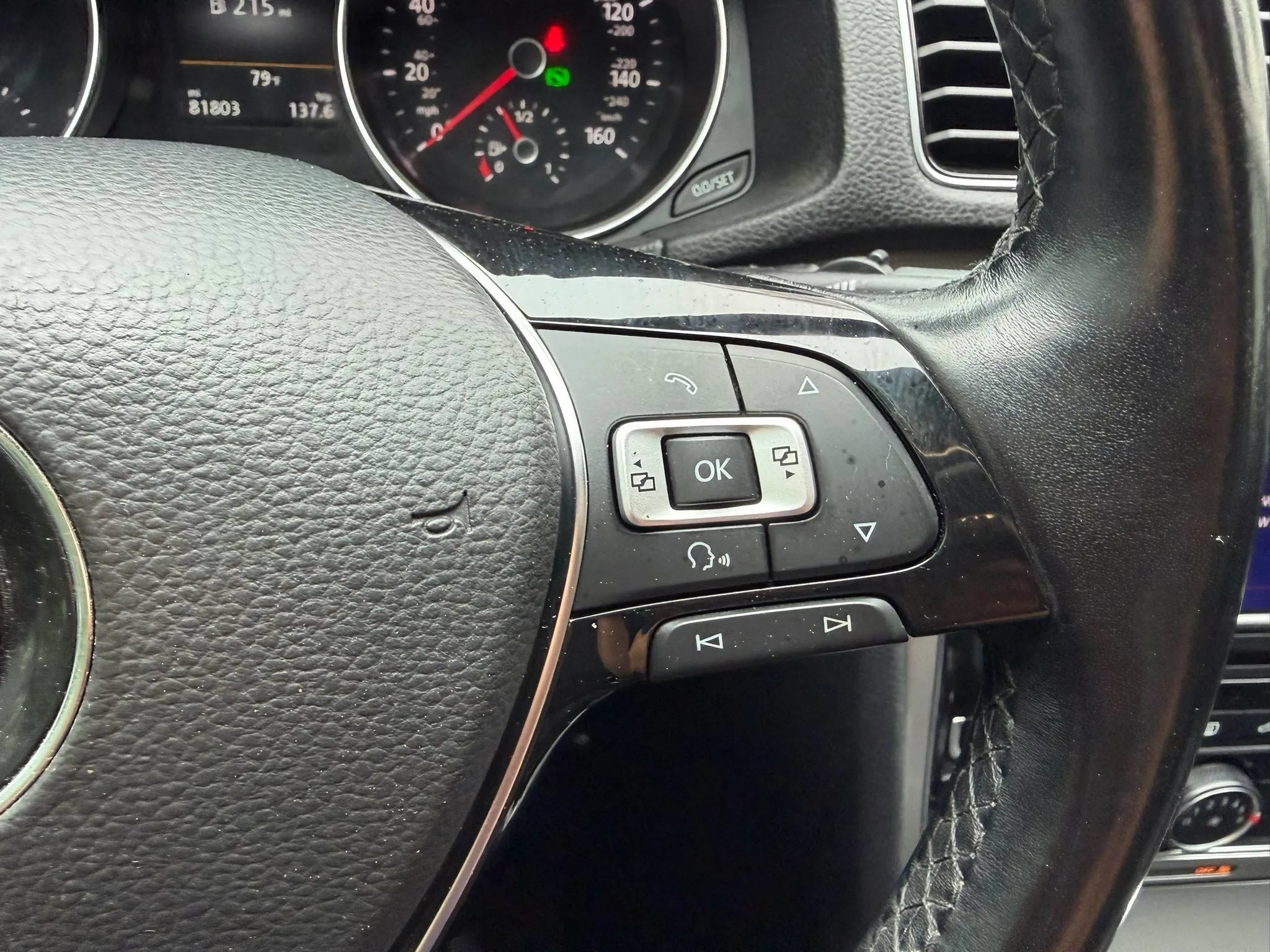 Used 2019 Volkswagen Passat 2.0T Wolfsburg FWD image 25