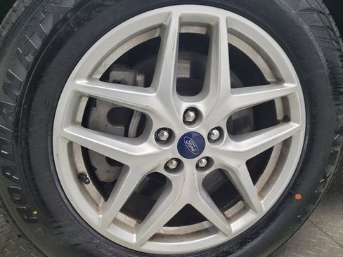 Used 2022 Ford Edge SEL image 31