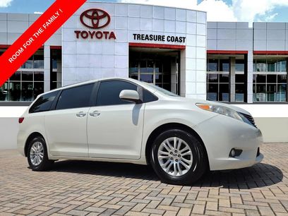 Used 2017 Toyota Sienna XLE