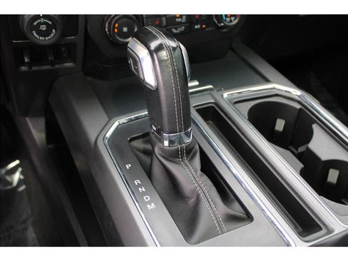 Used 2018 Ford F150 XLT w/ Equipment Group 302A Luxury AWD/4WD image 27