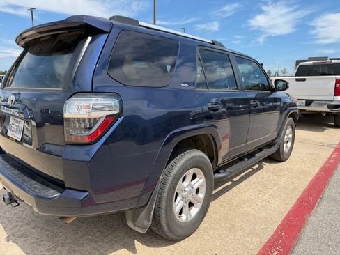 Used 2023 Toyota 4Runner SR5 Premium w/ Moonroof Package RWD image 3