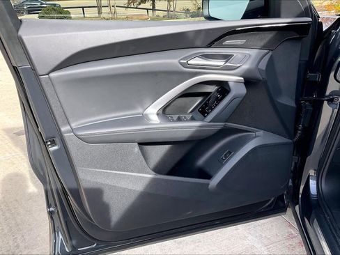 Certified 2025 Audi Q5 Premium Plus w/ Premium Plus image 20