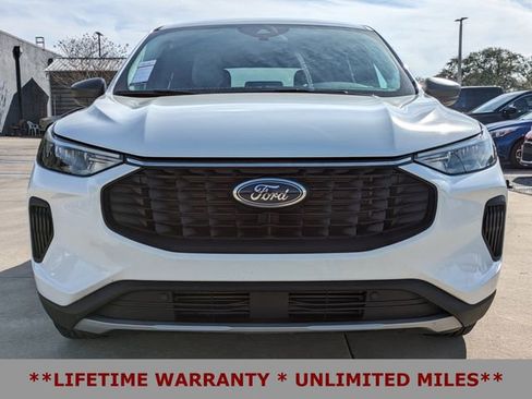 Used 2024 Ford Escape Active image 3