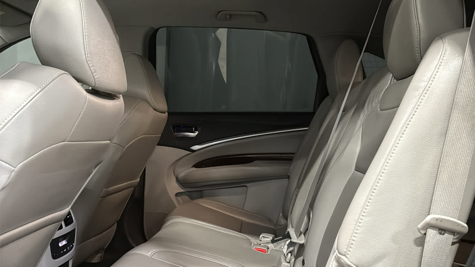 Used 2016 Acura MDX SH-AWD image 25