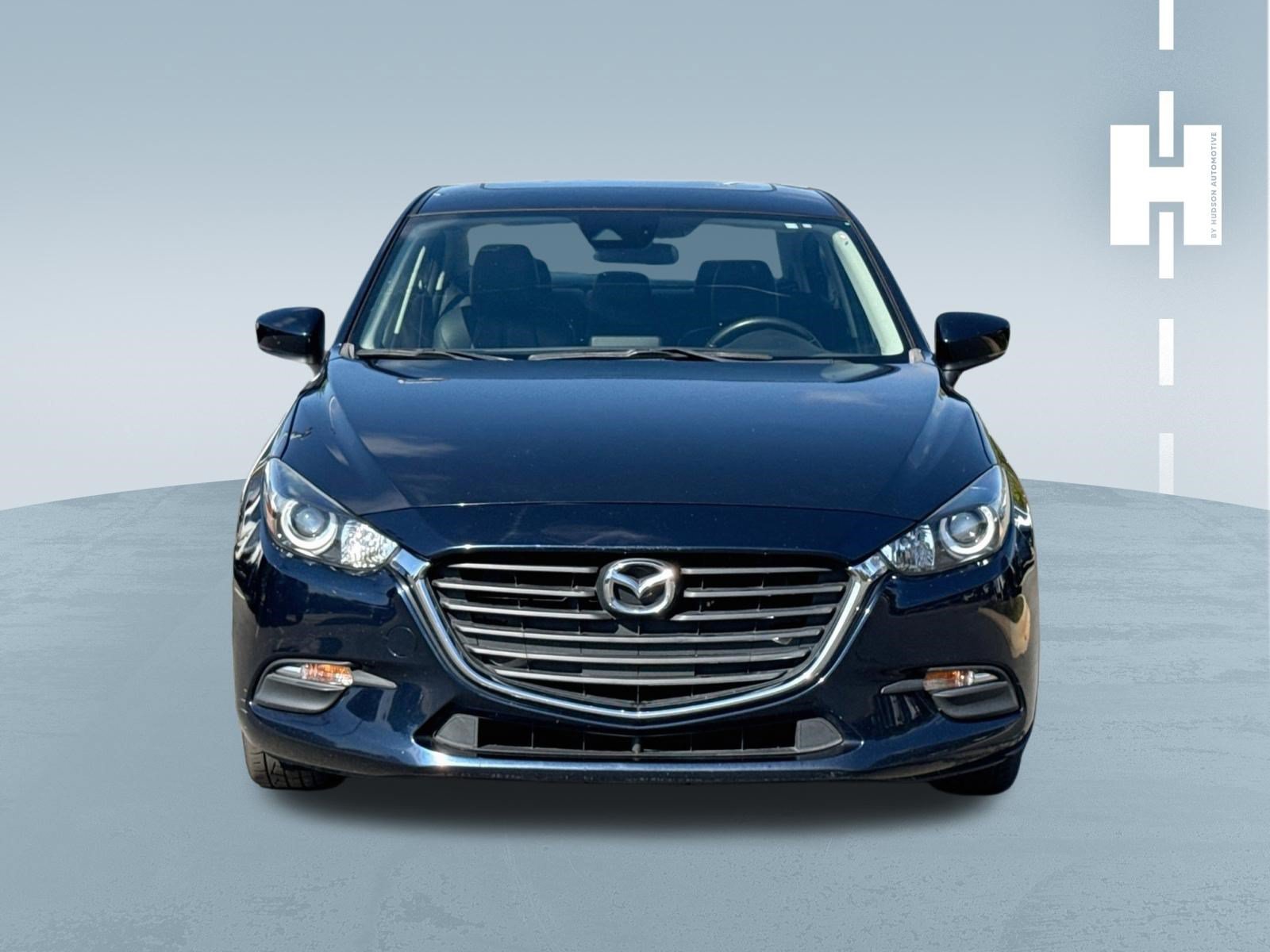 Used 2018 MAZDA MAZDA3 Touring FWD image 2