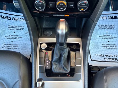 Used 2021 Volkswagen Passat 2.0T R-Line FWD image 27