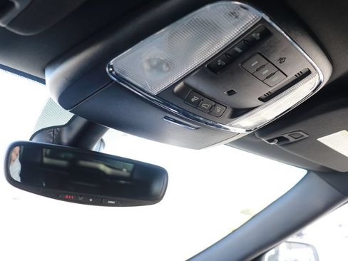 Used 2017 Jeep Grand Cherokee Altitude RWD image 22