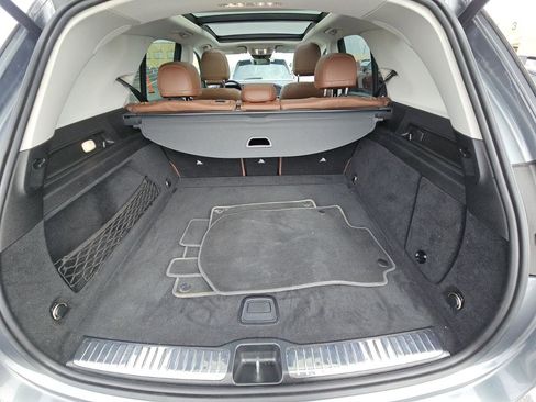 Used 2024 Mercedes-Benz GLE 350 4MATIC w/ AMG Line Exterior image 16