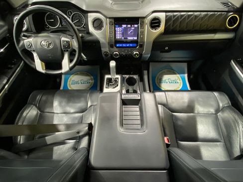 Used 2015 Toyota Tundra Platinum image 18