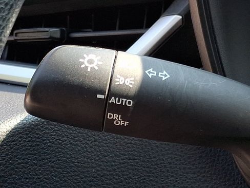 Used 2024 Toyota Corolla LE FWD image 24