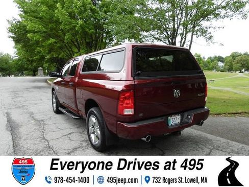Used 2018 RAM 1500 Express w/ Express Value Package AWD/4WD image 3
