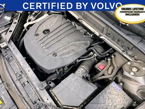 Certified 2023 Volvo XC60 B5 Ultimate w/ Climate Package image 43
