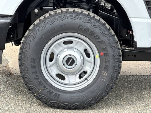 New 2026 Ford F250 XL w/ XL Off-Road Package image 27