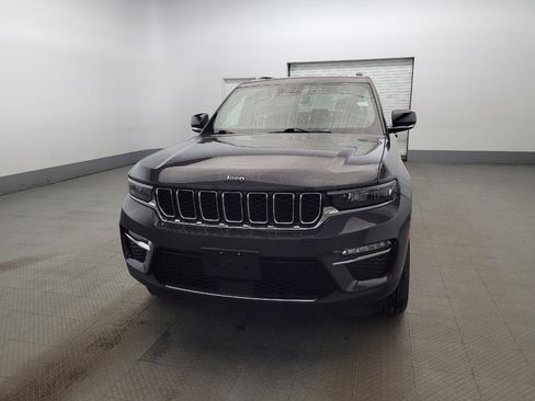 Used 2022 Jeep Grand Cherokee Limited 4xe image 15