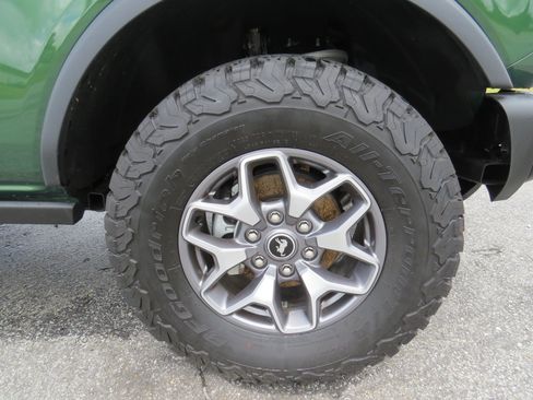 Used 2025 Ford Bronco Badlands AWD/4WD image 10