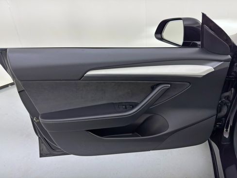 Used 2021 Tesla Model 3 Long Range image 30