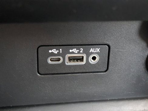 Used 2024 Nissan Altima 2.5 SV image 19