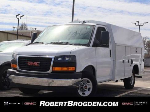 New 2025 GMC Savana 3500 w/ Power Convenience Package RWD image 1
