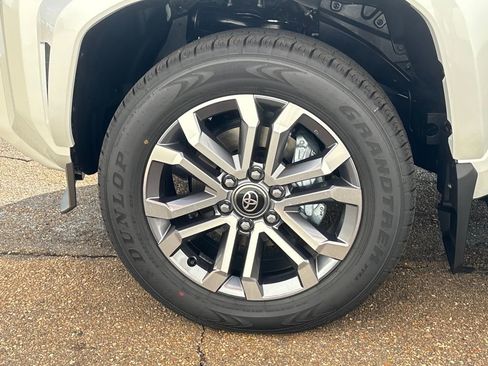 New 2025 Toyota 4Runner Limited image 26