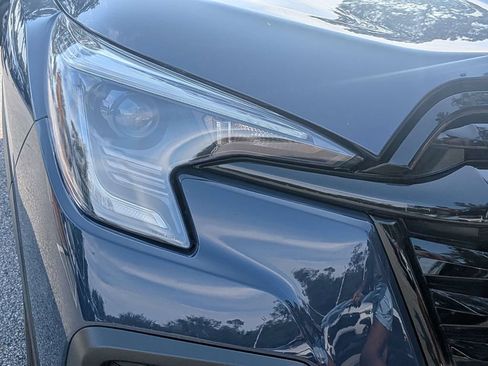 Certified 2025 Subaru Ascent Bronze Edition AWD/4WD image 9