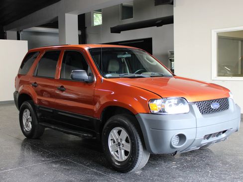 Used 2007 Ford Escape XLS FWD image 26