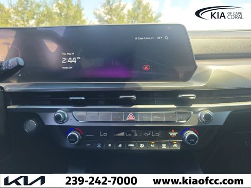 Certified 2023 Kia Telluride LX FWD image 24