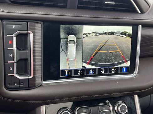 Used 2022 GMC Yukon Denali AWD/4WD image 22