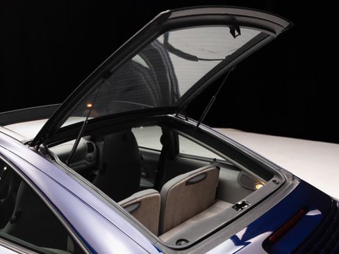 Used 2004 Porsche 911 Targa RWD image 34