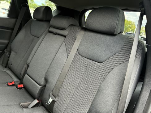 Used 2019 Hyundai Santa Fe SE FWD image 12