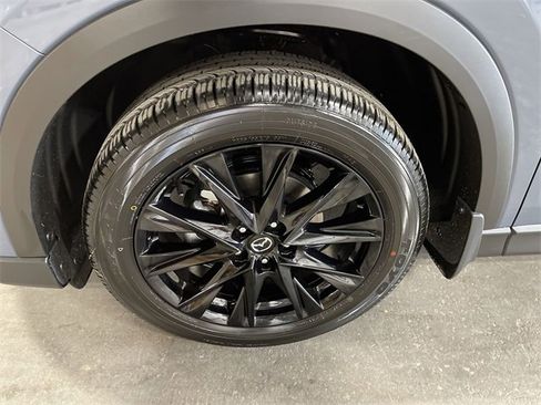 New 2025 MAZDA CX-5 Carbon Edition image 23