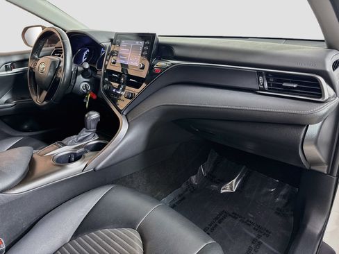 Used 2023 Toyota Camry SE FWD image 30