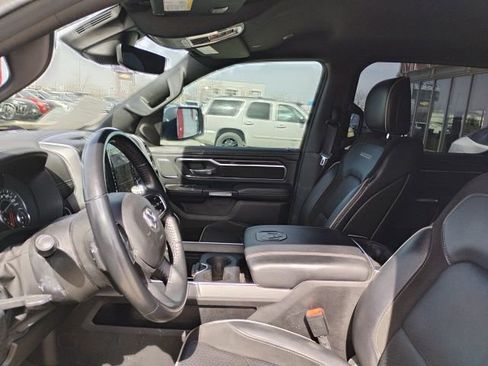 Used 2023 RAM 1500 Laramie AWD/4WD image 14