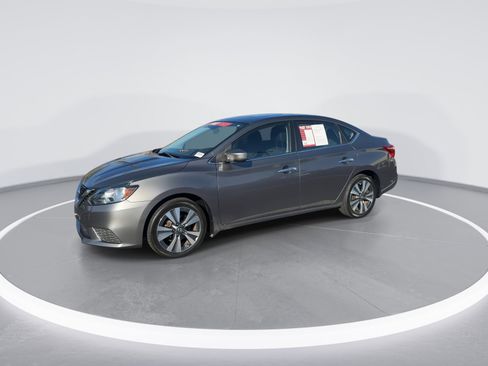 Used 2019 Nissan Sentra SV w/ Special Edition Package image 5