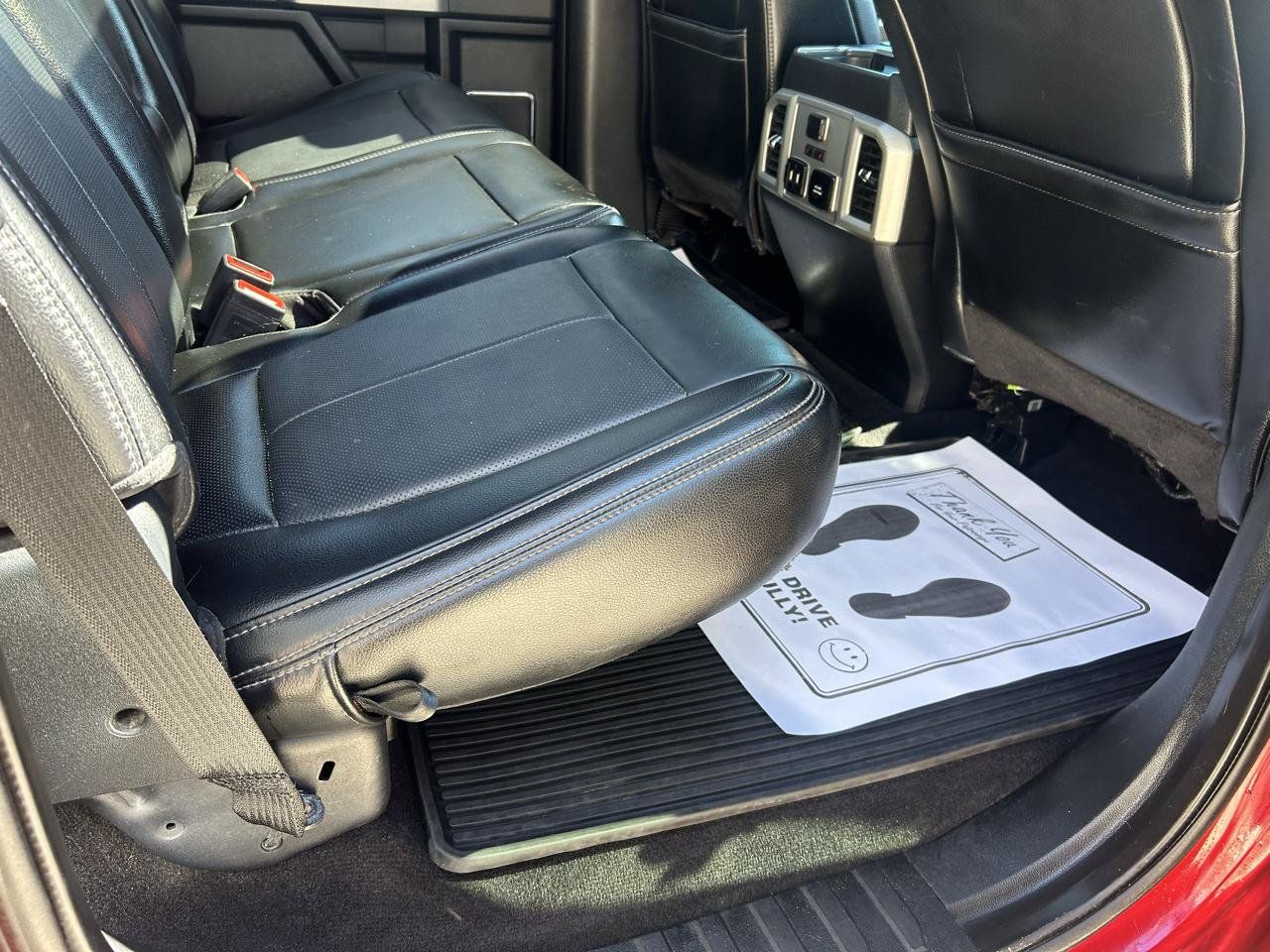 Used 2019 Ford F150 Lariat w/ Equipment Group 502A Luxury AWD/4WD image 11
