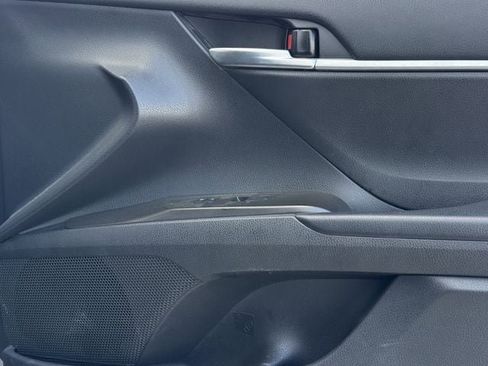 Used 2023 Toyota Camry SE w/ Convenience Package image 27