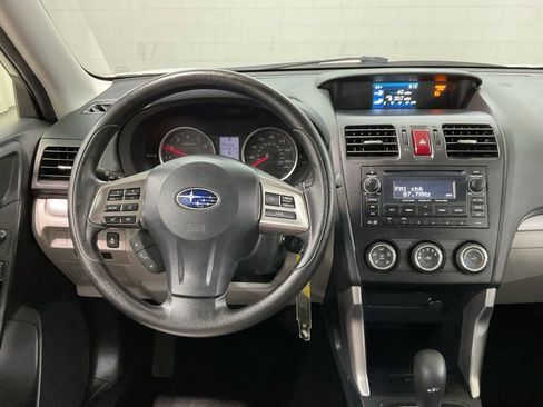Used 2015 Subaru Forester 2.5i w/ Alloy Wheel Package AWD/4WD image 8