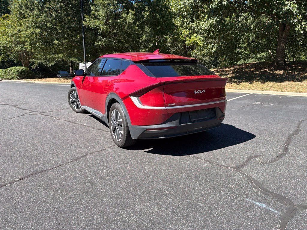 Used 2024 Kia EV6 Light AWD/4WD image 2