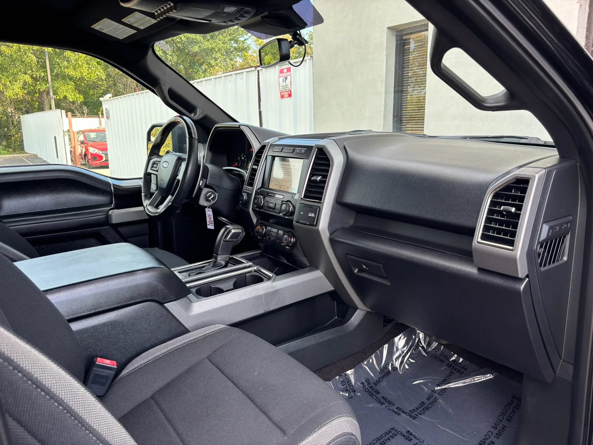 Used 2019 Ford F150 Raptor AWD/4WD image 18